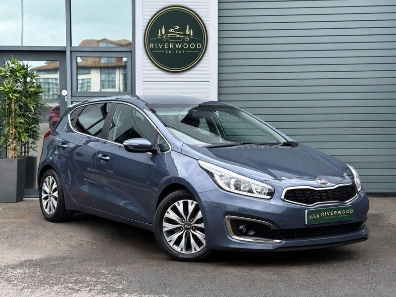 Blue 2016 Kia Ceed at Riverwood Select